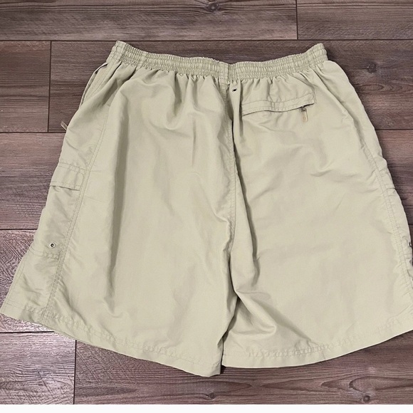 Men's Olive Green Cargo Shorts - Picture 1 of 3